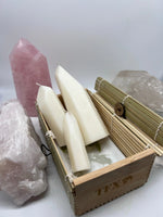 Load image into Gallery viewer, Pack of 3 Rose Quartz Crystal Candle
